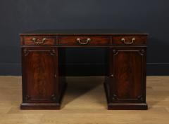 A Fine Mahogany Chippendale Partners Desk Circa 1770 - 269975