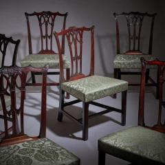 A Fine Set of Six George III 18th Century Gothic Chippendale Dining Chairs 1760 - 4040084