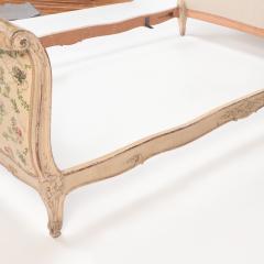 A French Louis XV style Queen size painted and carved bed circa 1950  - 2565777