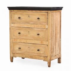A French Pine Chest of Drawers With Painted Top 19th C  - 4277752