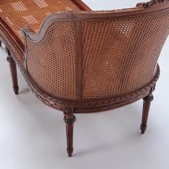 A French carved walnut chaise lounge in the Louis XVI style Circa 1900  - 3044419
