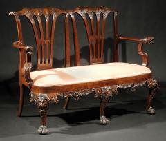 A GEORGE II WALNUT DOUBLE CHAIRBACK SETTEE - 4015365