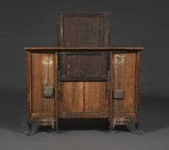 A GEORGE III MAHOGANY AND SATIN BIRCH COMMODE - 3647135