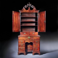 A George II Irish Mahogany Secretaire Kneehole Bookcase Att C Hearn - 3123655