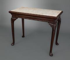 A George II Irish Mahogany Small Console Table - 873163