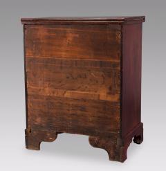 A George III Bachelors Chest of Diminutive Proportions - 826158