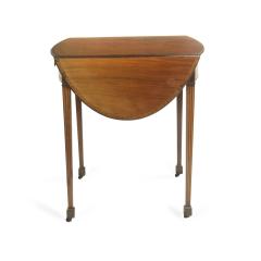 A George III mahogany Pembroke table - 3568147