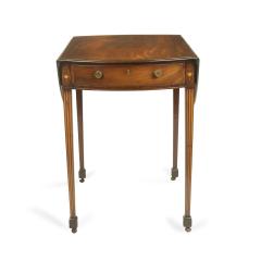 A George III mahogany Pembroke table - 3568148