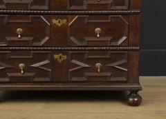 A Good Charles II Oak Chest of Drawers Second half 17th Century - 271487