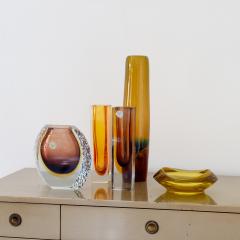 A Group of Five Amber Glass Vases and Bowl - 3093410