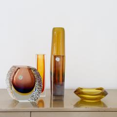A Group of Five Amber Glass Vases and Bowl - 3093411