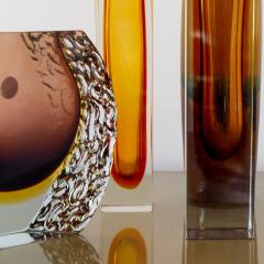 A Group of Five Amber Glass Vases and Bowl - 3093414