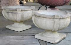 A Handsome Pair of Cast Stone Garden Urns - 535429