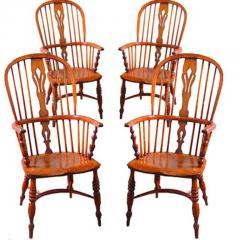 A Harlequin Set of Four Fine 18th Century English Elmwood Windsor Chairs - 3298784