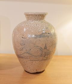 A Japanese Crackled Ceramic Vase circa 1750 - 4478308