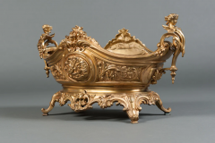 A LARGE FRENCH ROCOCO GILT BRONZE FIGURAL CENTERPIECE - 3538139