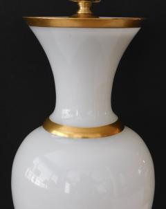 A Large French 1960s White Opaline Glass Lamp with Gilt Highlights - 1894368