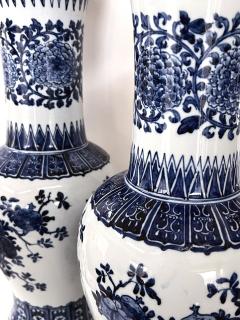 A Large Pair of Chinese Blue and White Baluster form Vases now as Lamps - 3473375