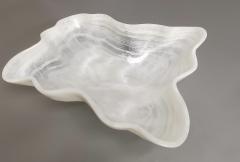 A Large White Shaped Onyx Bowl Or Centerpiece - 4203958