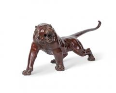 A Massive Japanese Patinated Bronze Sculpture of a Tiger Meiji Period - 3910439