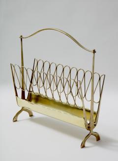 A Mid Century Italian Brass Magazine Rack in the Manner of Borsani - 2597039