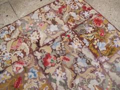 A NEEDLEPOINT CARPET - 2477434