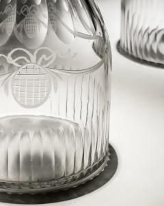 A PAIR OF DECANTERS OF NAUTICAL INTEREST WITH FIVE MATCHING GLASSES - 4340900