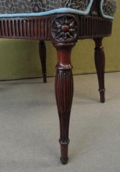 A PAIR OF GEORGE III MAHOGANY ARMCHAIRS - 4221779