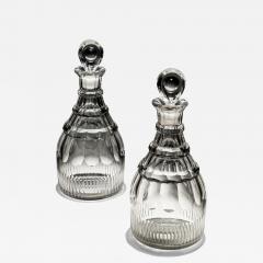 A PAIR OF SLICE FLUTE GEORGIAN DECANTERS WITH CUT RINGS - 3799858