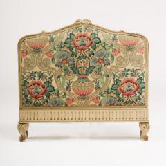 A Painted French Louis XV style day bed circa 1920 - 1886088