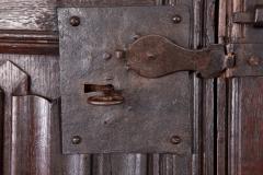 A Pair of 16th c Carved Tudor Doors - 4544699