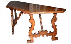 A Pair of 17th Century Tuscan Walnut Lyre Legged Trestle Console Tables - 3656435