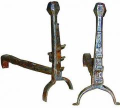 A Pair of 18th Century French Hand Forged Wrought Iron Andirons - 3340667