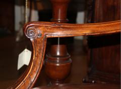 A Pair of 18th Century Italian Louis XVI Walnut Armchairs - 3298770