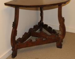 A Pair of 18th Century Tuscan Demilune Walnut Consoles - 3656765