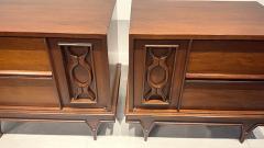 A Pair of American Modern Walnut Night Tables - 4757556
