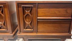 A Pair of American Modern Walnut Night Tables - 4757558