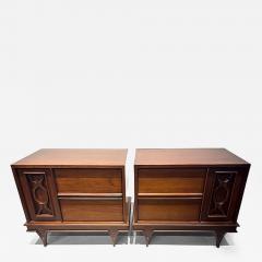 A Pair of American Modern Walnut Night Tables - 4762300