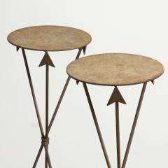 A Pair of Arrow Stands - 3586983