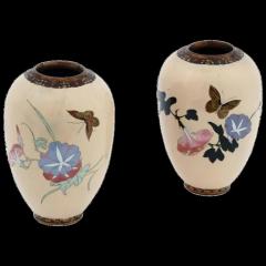 A Pair of Barrel Shaped Japanese Meiji Cloisonne Enamel Butterfly Vases - 3901624