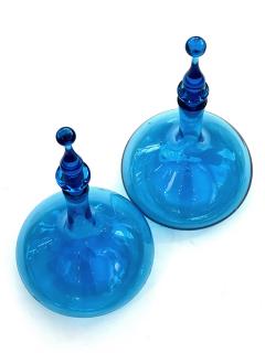 A Pair of Blenko Glass Works Genie Bottle Decanters with Solid Glass Stoppers - 3489393