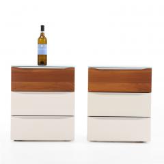 A Pair of Contemporary H lsta White Lacquer Nightstands  - 4331288