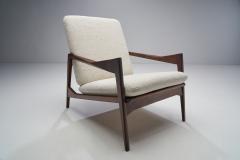 A Pair of Danish Ribbed Back Lounge Chairs Denmark 1960s - 1778560