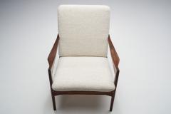 A Pair of Danish Ribbed Back Lounge Chairs Denmark 1960s - 1778562