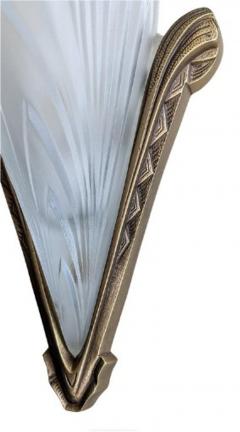 A Pair of French Art Deco Wall Sconces - 3942512