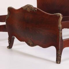 A Pair of French Burl Walnut Bomb Form Twin Beds C 1930  - 4338204