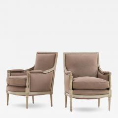 A Pair of French Louis XVI Style Painted Berg res C 1930 - 4526598