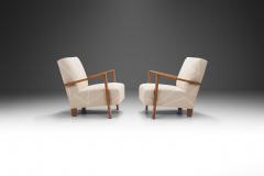 A Pair of Haagse School Art Deco Lounge Chairs The Netherlands 1930s - 3412991