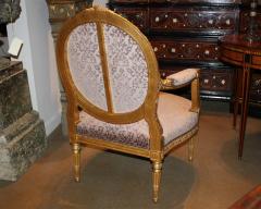 A Pair of Late 18th Century Italian Louis XVI Giltwood Marquise Armchairs - 3554666