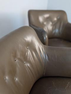 A Pair of Mid Century Finnish Armchairs in Brown Leather 1940s - 4484517